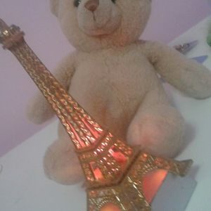 Meet your Posher, Gloria